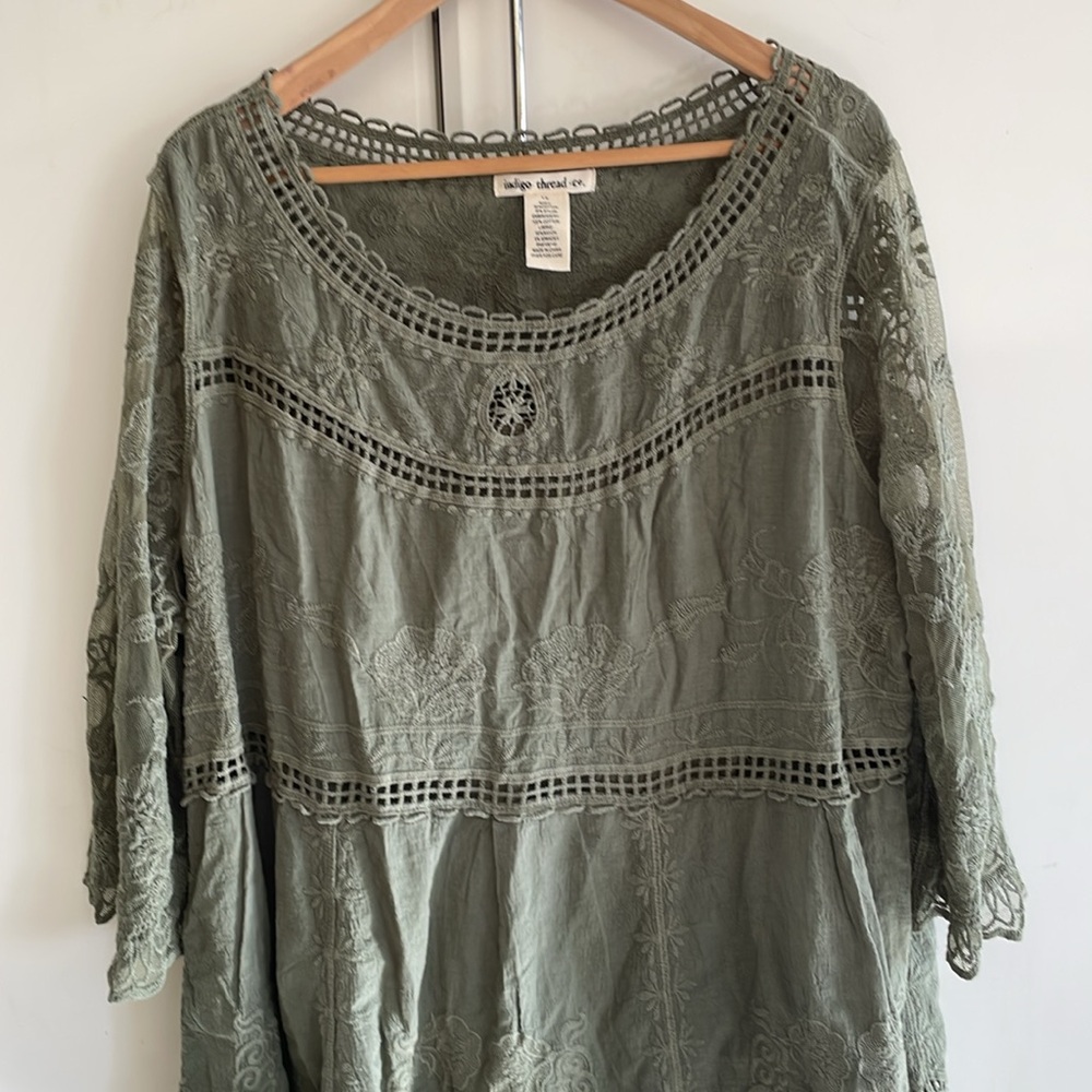 Woman Beautiful Cotton Top - Picture 4 of 4